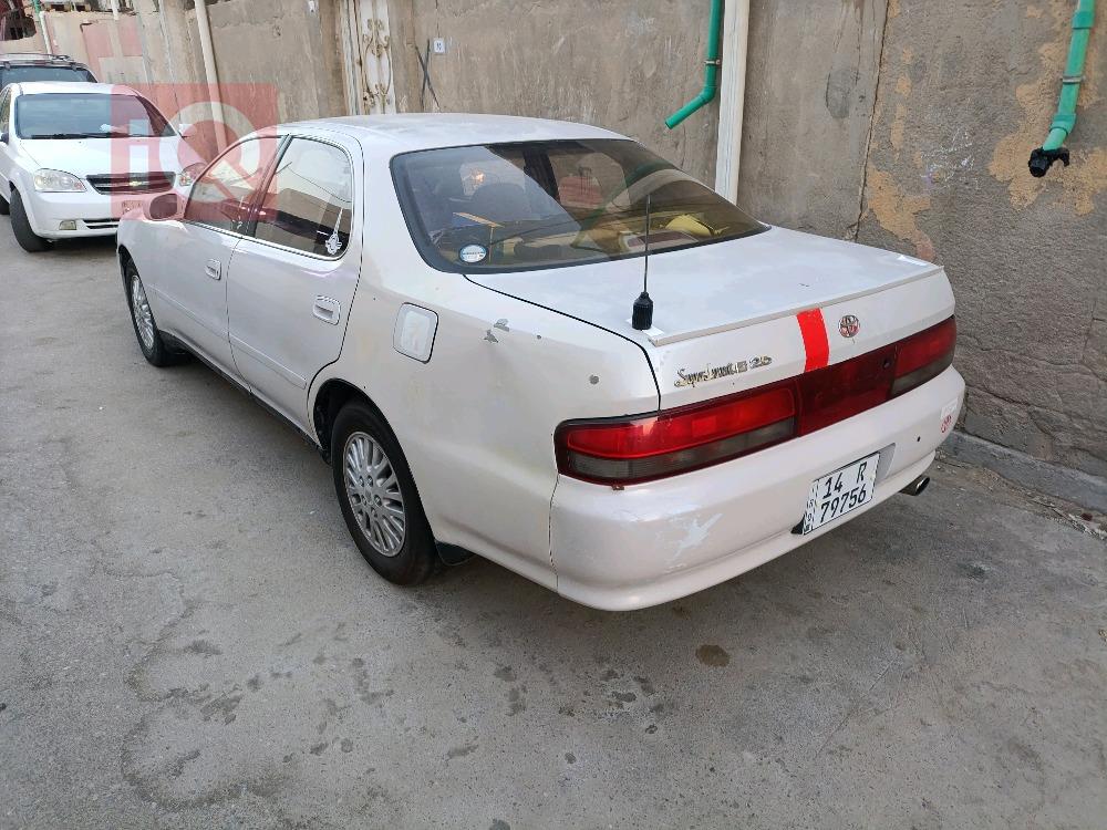 تويوتا كريستا